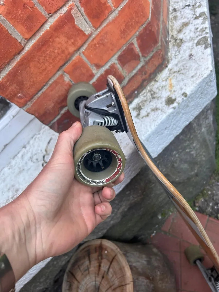 Lush Longboard Skateboard - Image 3