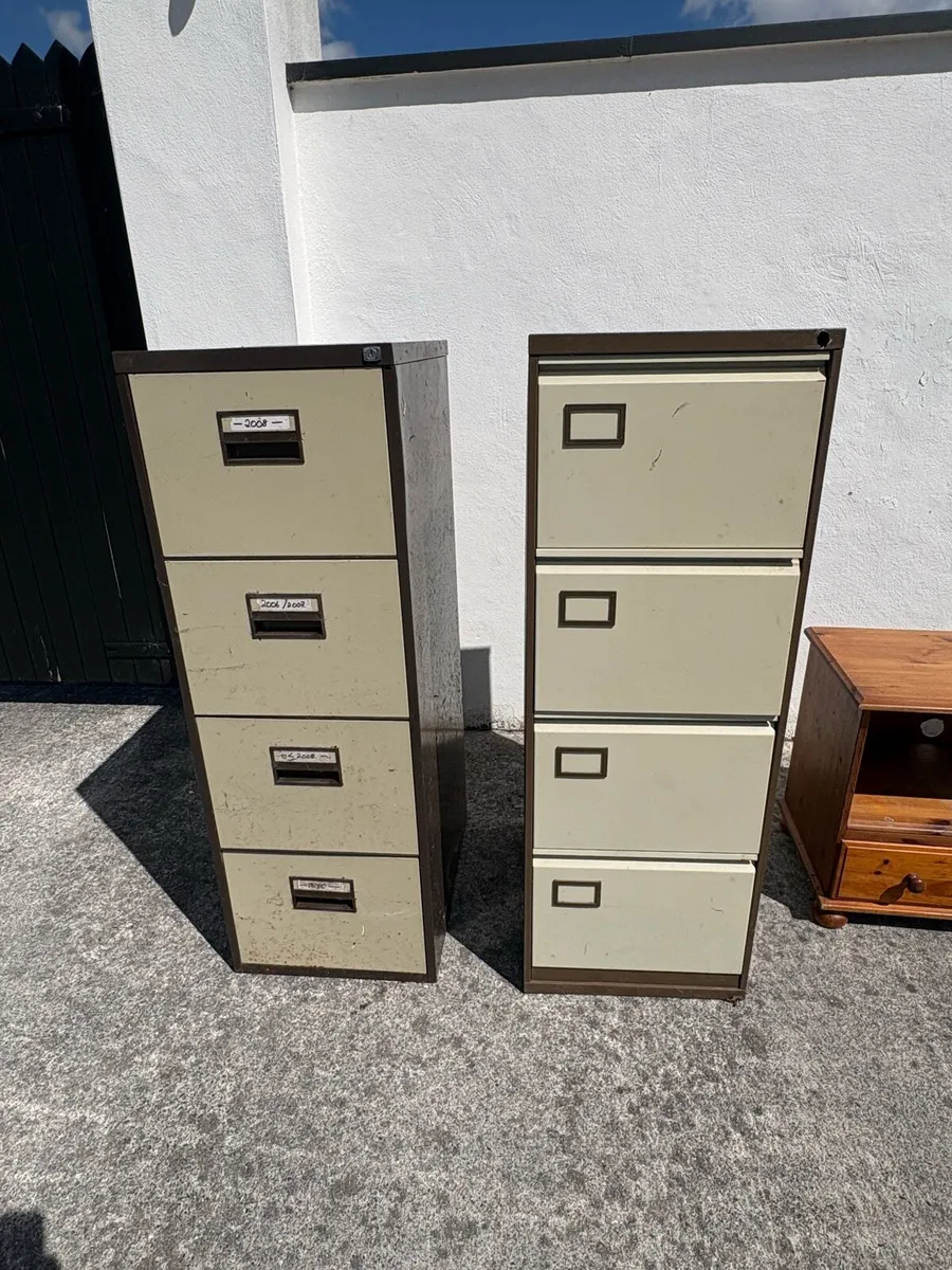 Home office furniture - Image 1
