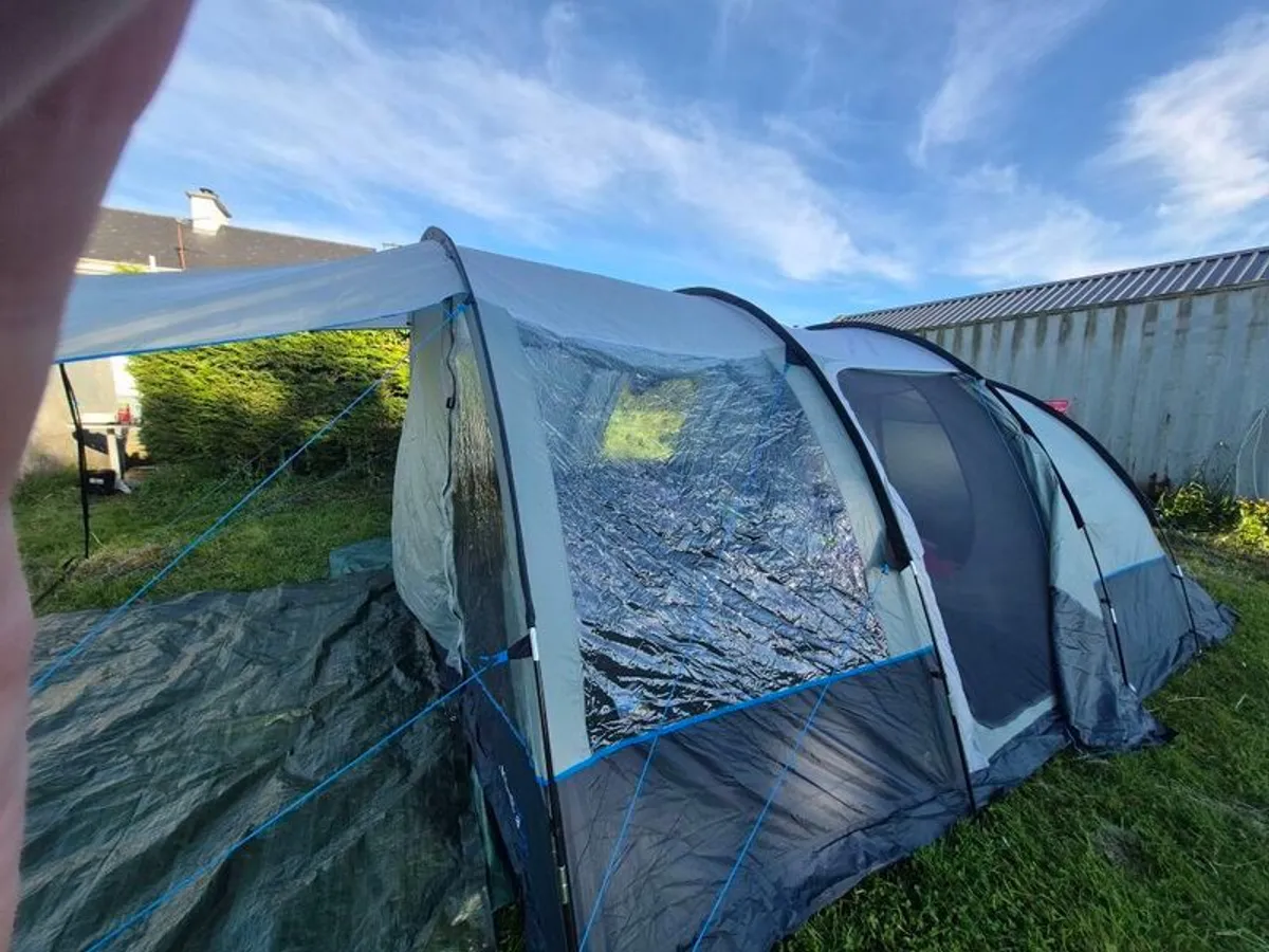 tent - Image 4