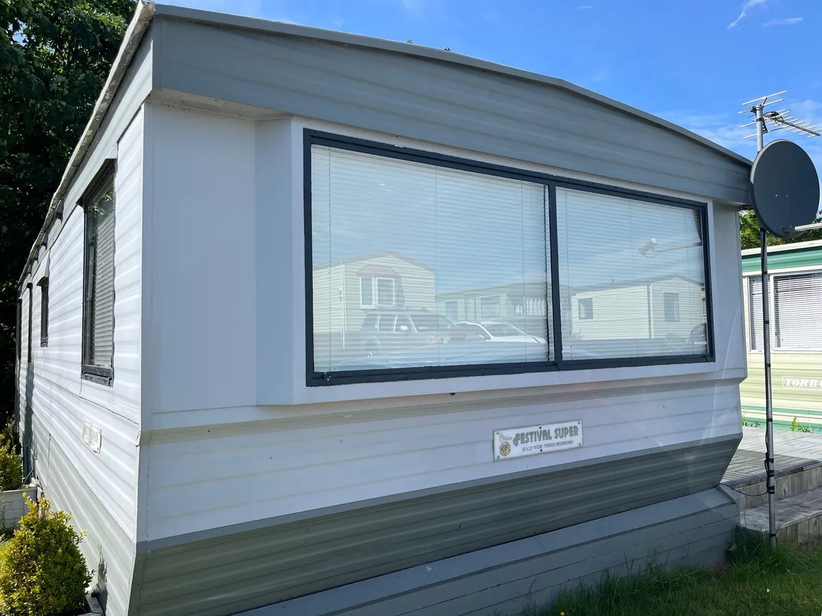 Atlas Festival Super Mobile Home - Image 2