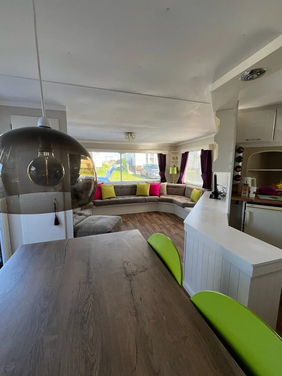 Atlas Festival Super Mobile Home - Image 4