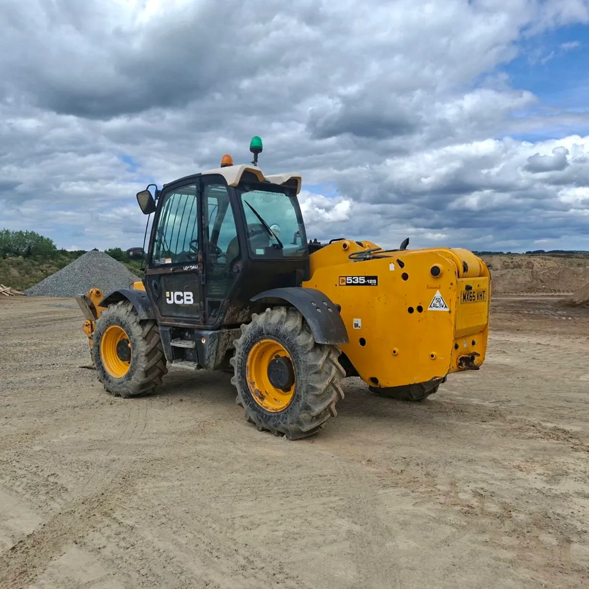 Jcb 535-125 year 2015 - Image 1