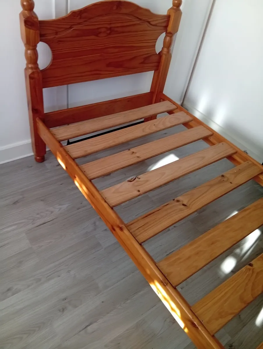 Pinewood Sturdy Quality Single bed frame - Image 3