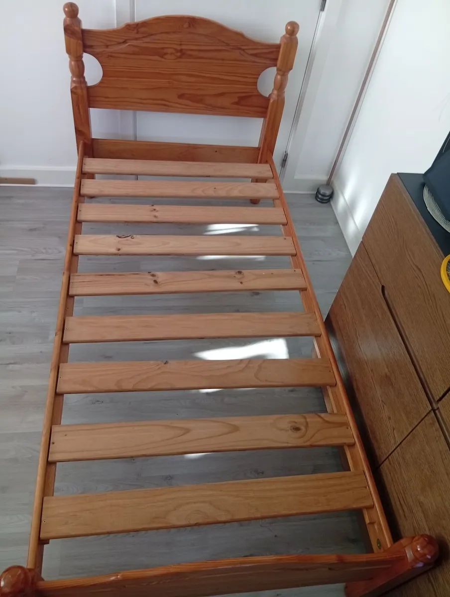 Pinewood Sturdy Quality Single bed frame - Image 4