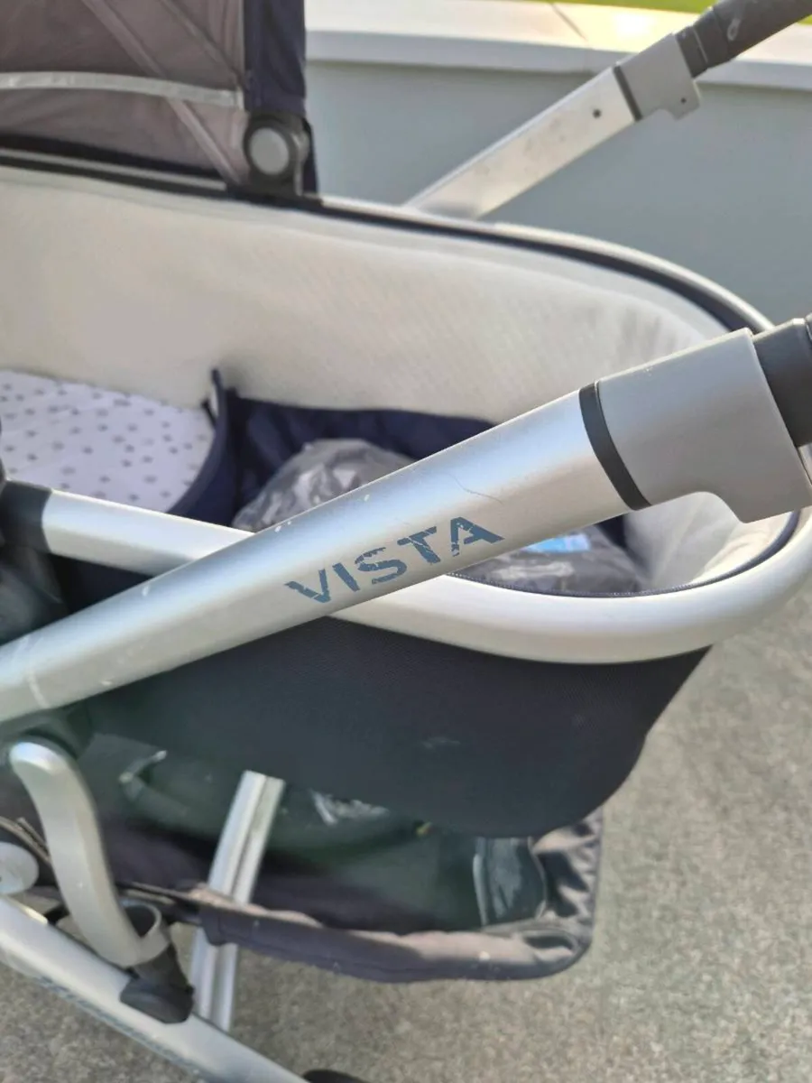 Pram - Image 2