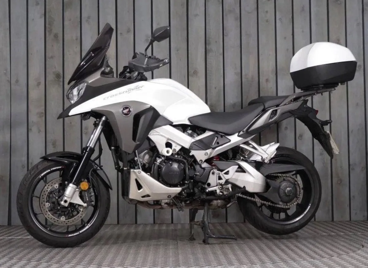 HONDA CROSSRUNNER VFR 800 X TRADE INS WELCOME - Image 2