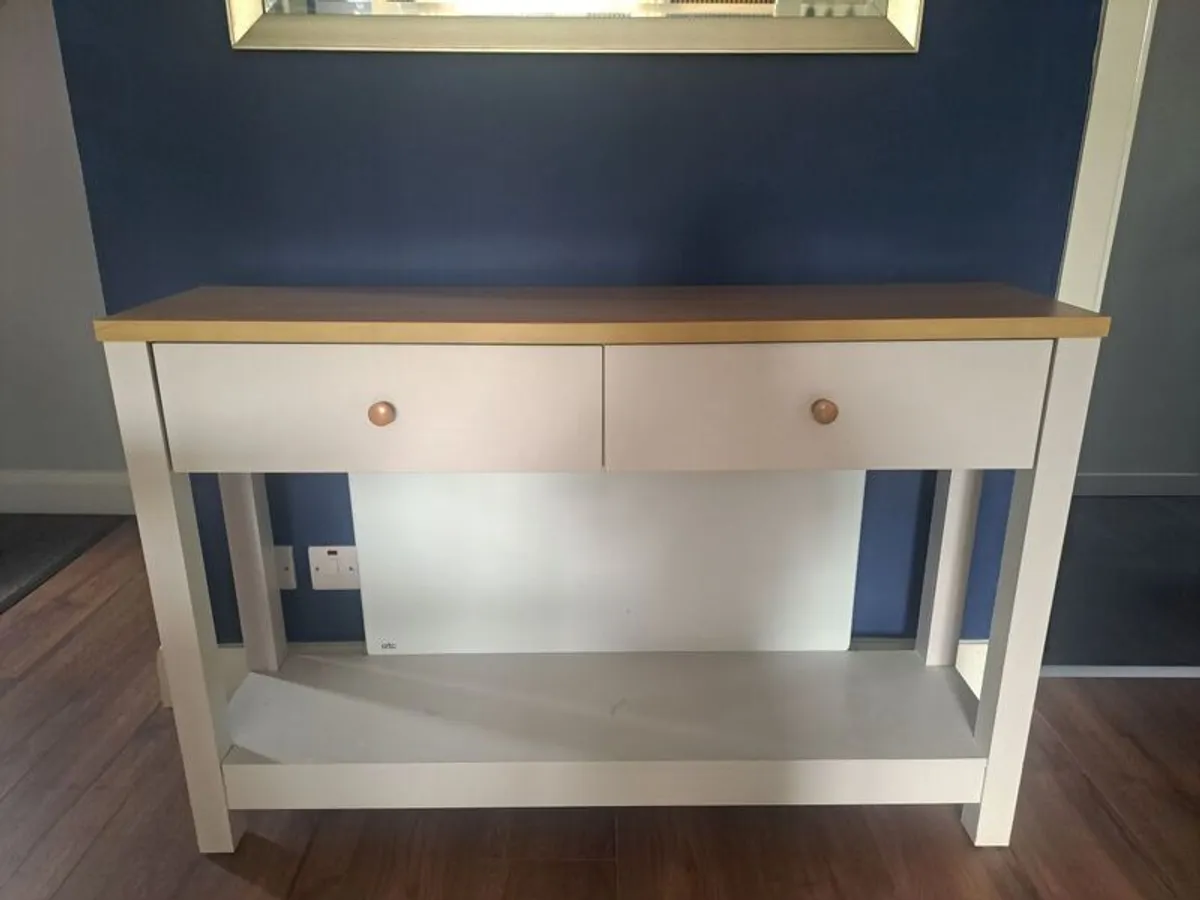 console table - Image 3
