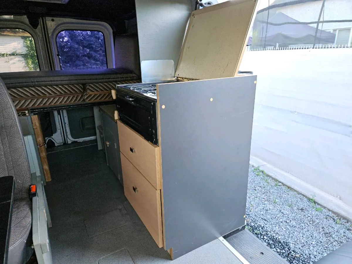 Renault Trafic 2002 Campervan - Image 2