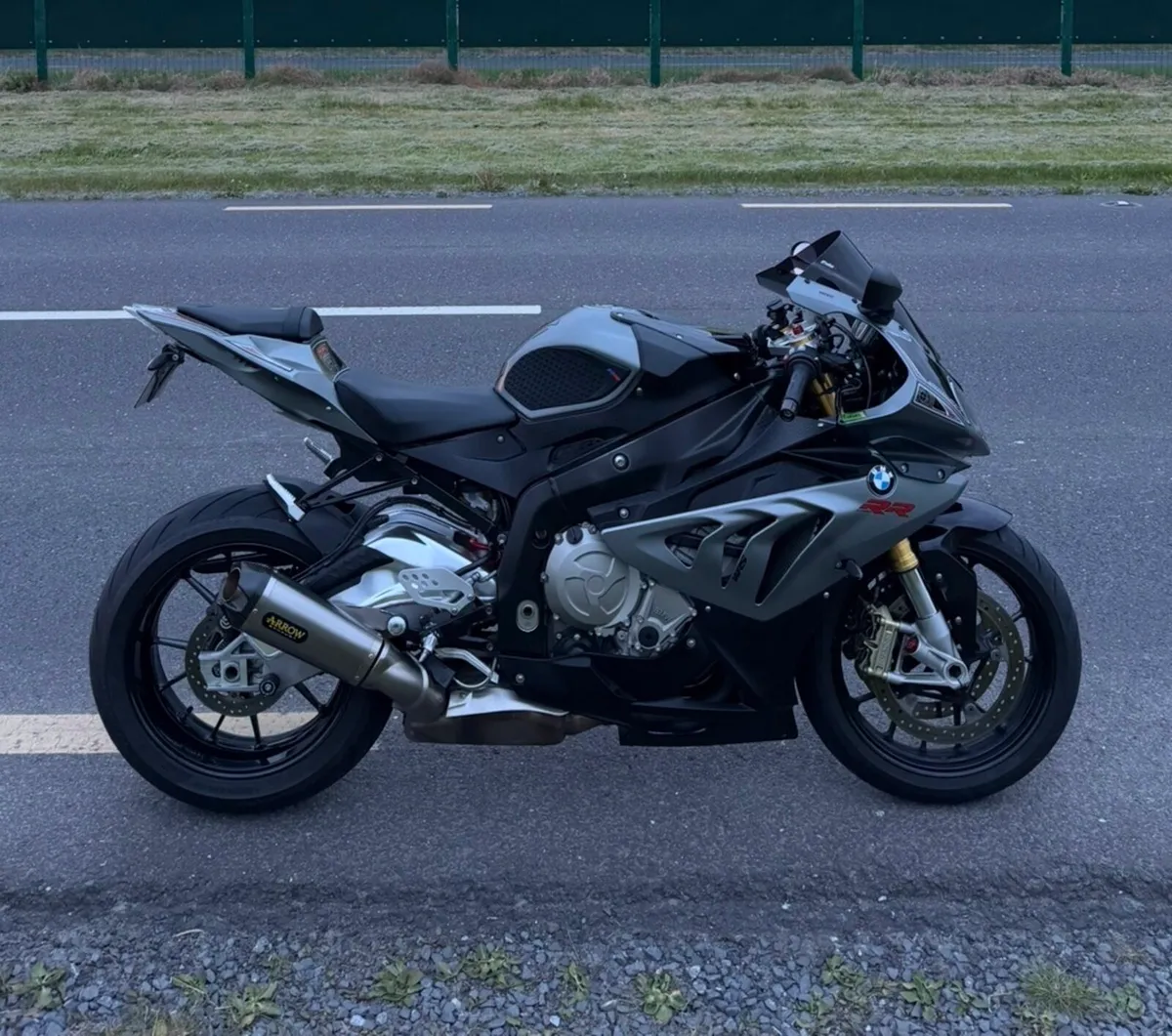 S1000RR - Image 1