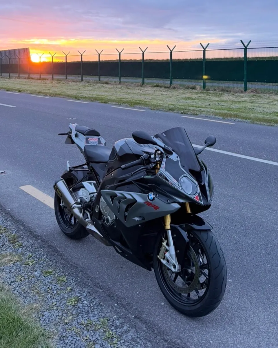 S1000RR - Image 2
