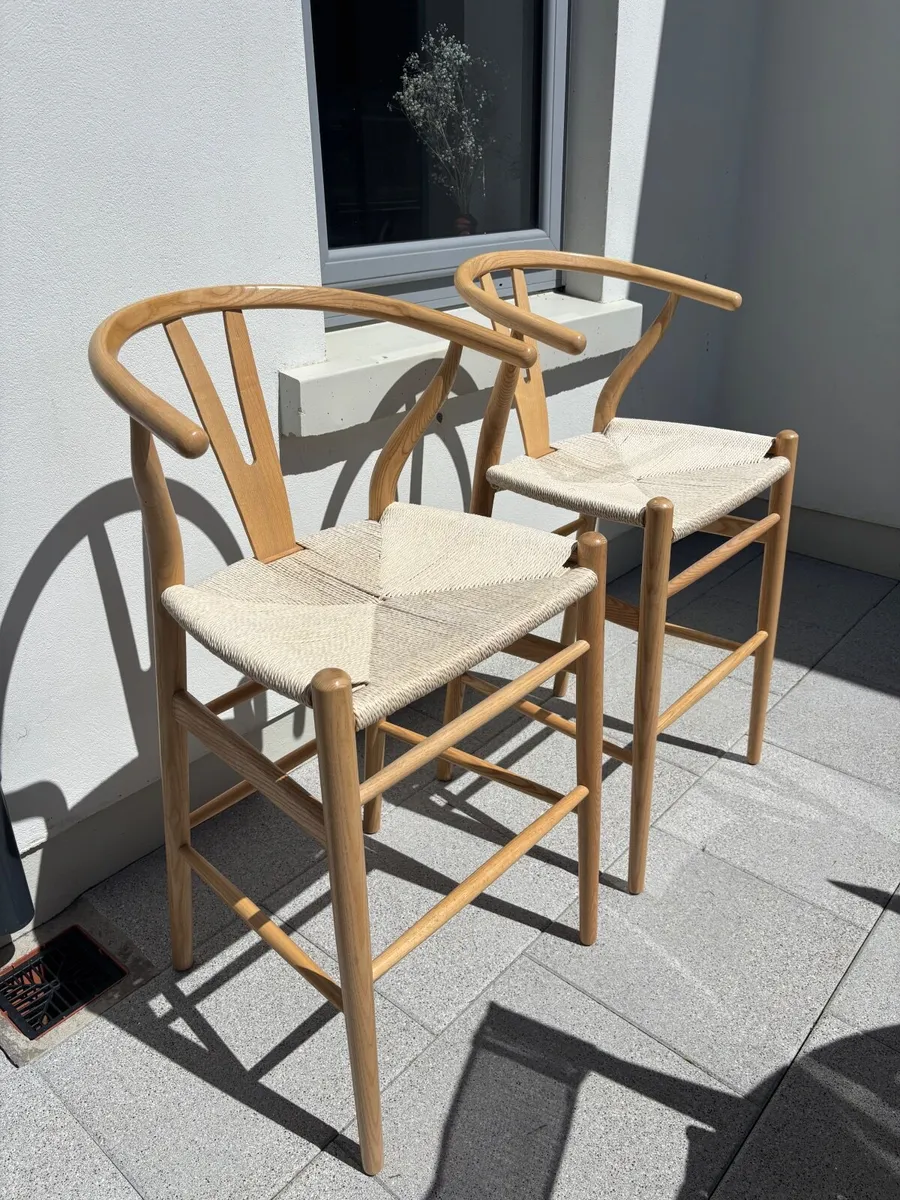 Wishbone Style  Kitchen/Bar Stools - Image 1