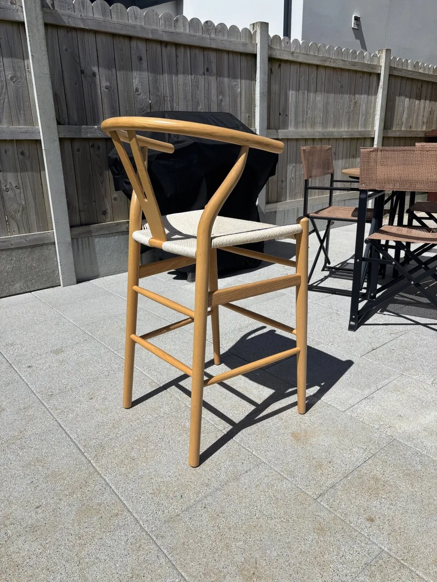 Wishbone Style  Kitchen/Bar Stools - Image 3