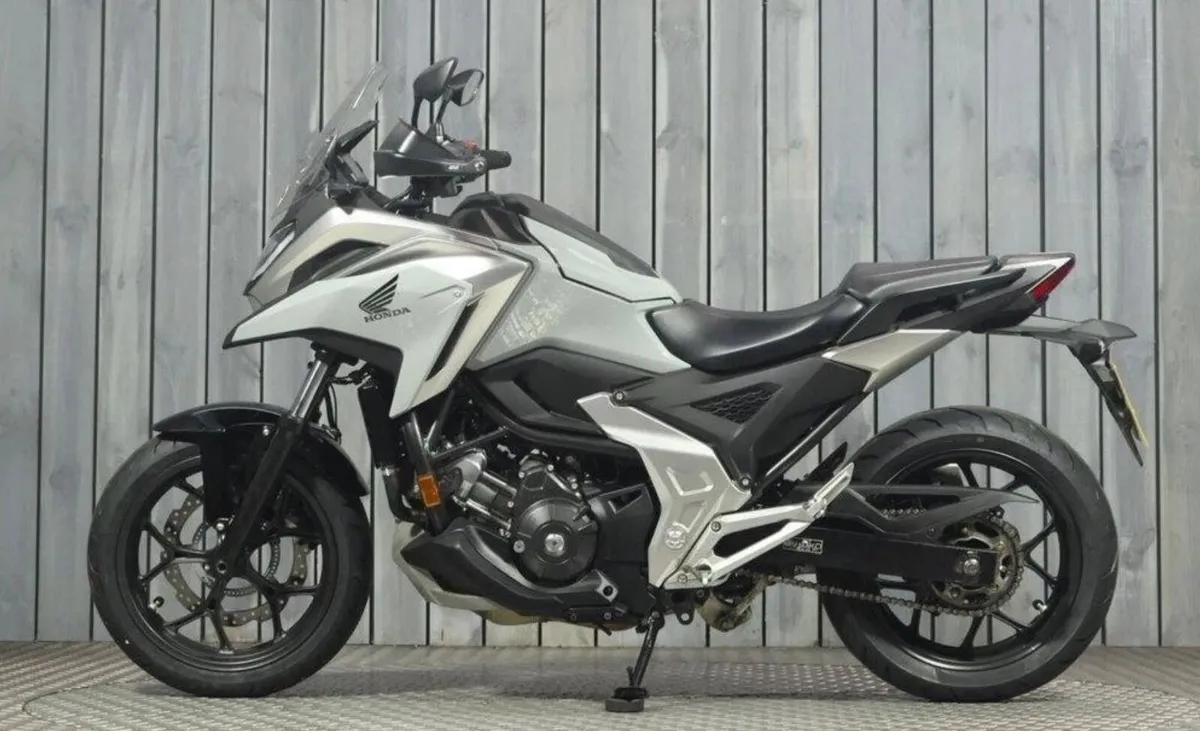 HONDA NC750X DCT 2023 TRADE INS WELCOME - Image 2