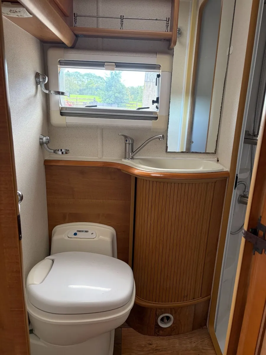 Motor Home For Sale - Image 4