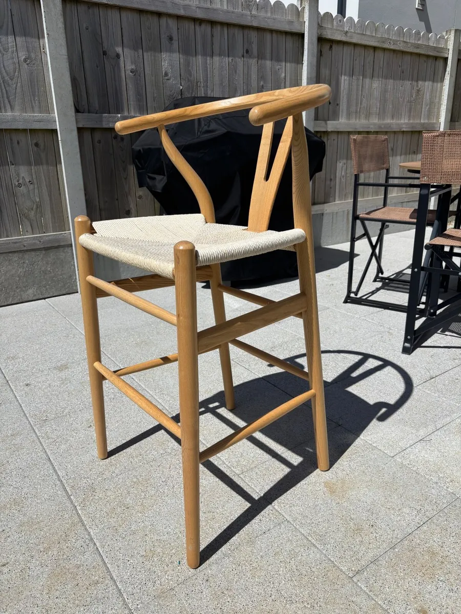 Wishbone Style  Kitchen/Bar Stools - Image 4