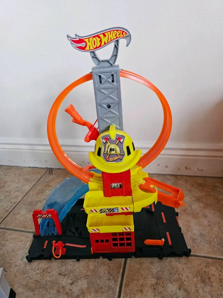 Hot wheels - Image 4
