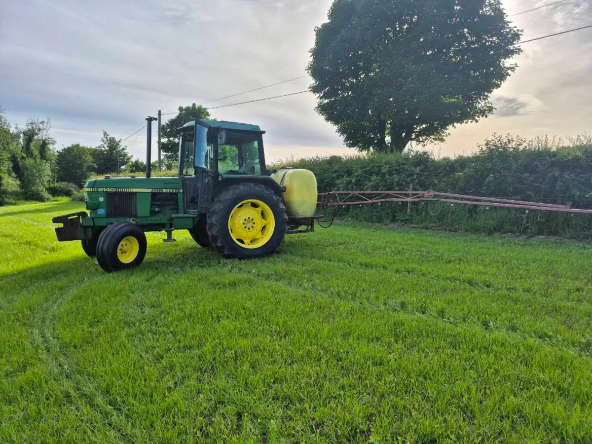 John Deere 2140 - Image 2