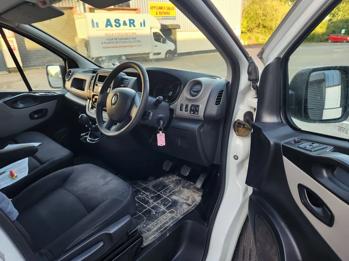 Renault Trafic 2018 New DEO - Image 2