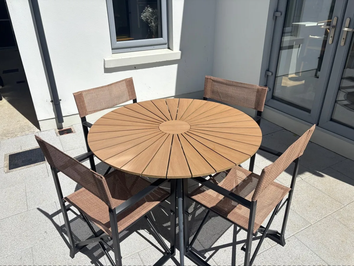 Garden Dining Set. Table and Folding Chairs x 4 - Image 1