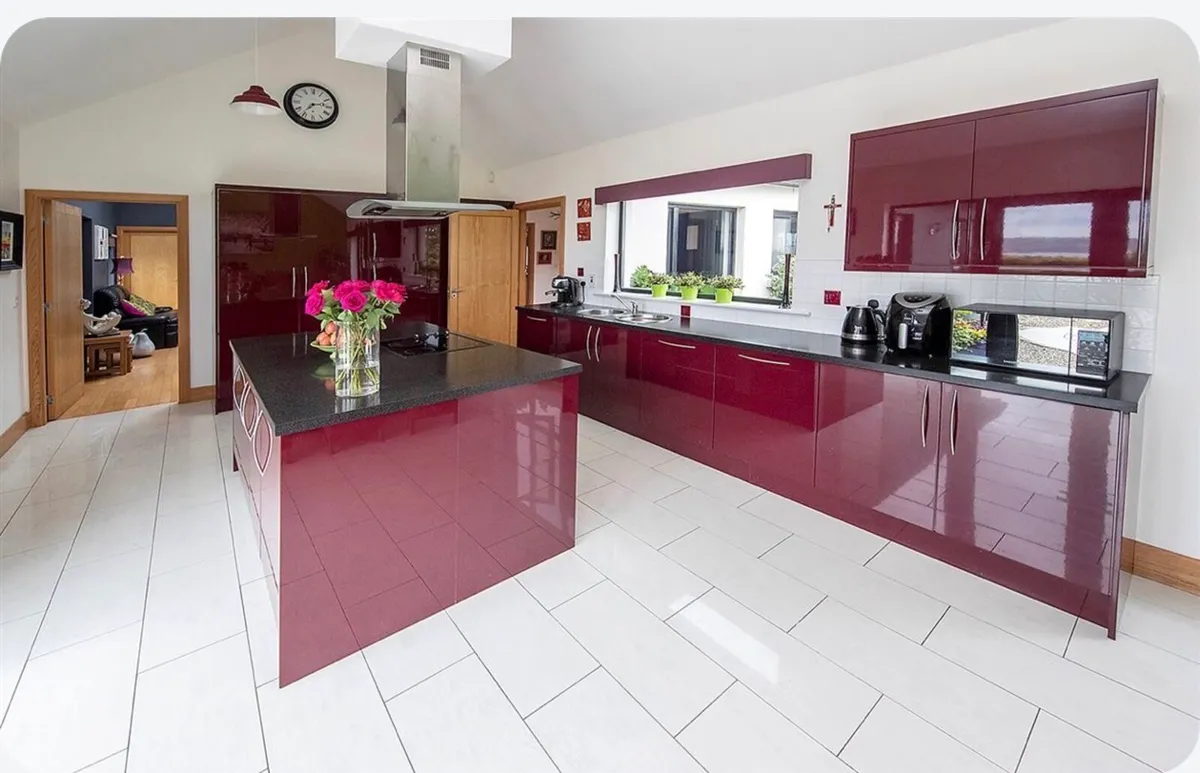 Kitchen for Quick Sale ready to go - Image 1