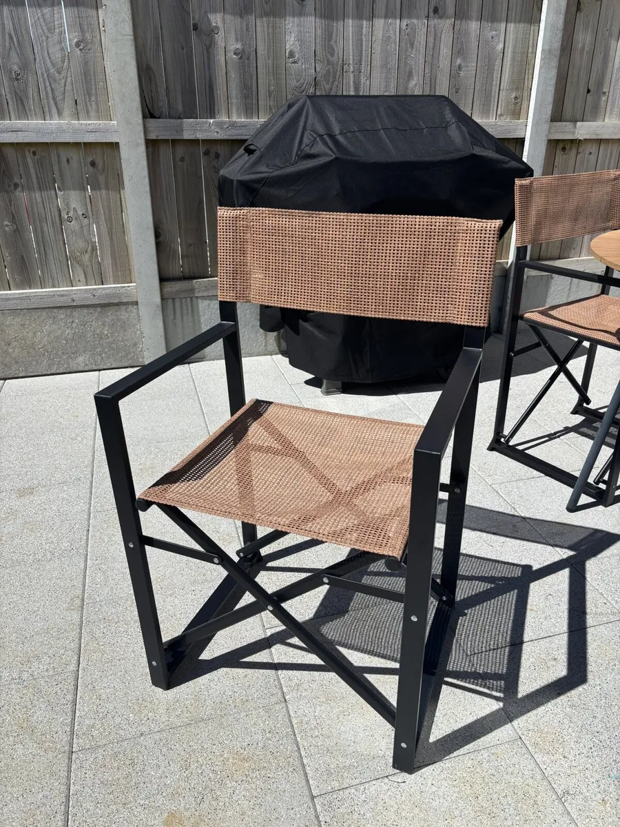 Garden Dining Set. Table and Folding Chairs x 4 - Image 3