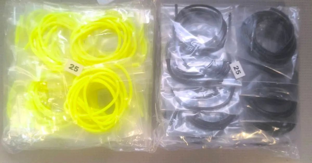 Silicone rig tubing 3mm OD 1m lengths yellow/black - Image 1