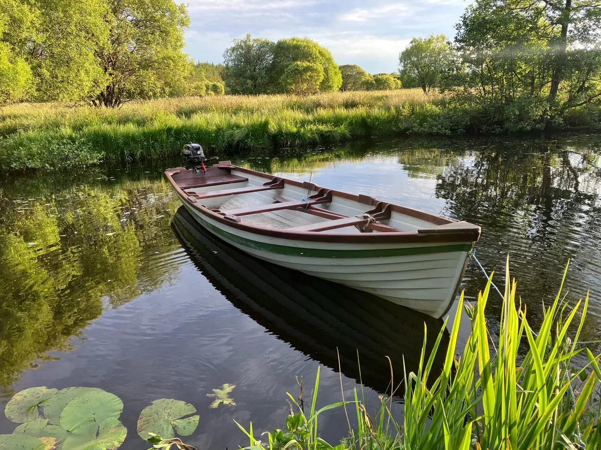19ft lake boat - Image 3