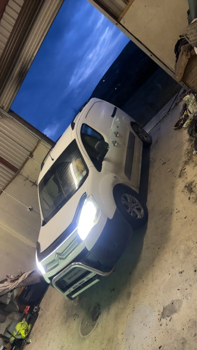 Berlingo van read add - Image 1