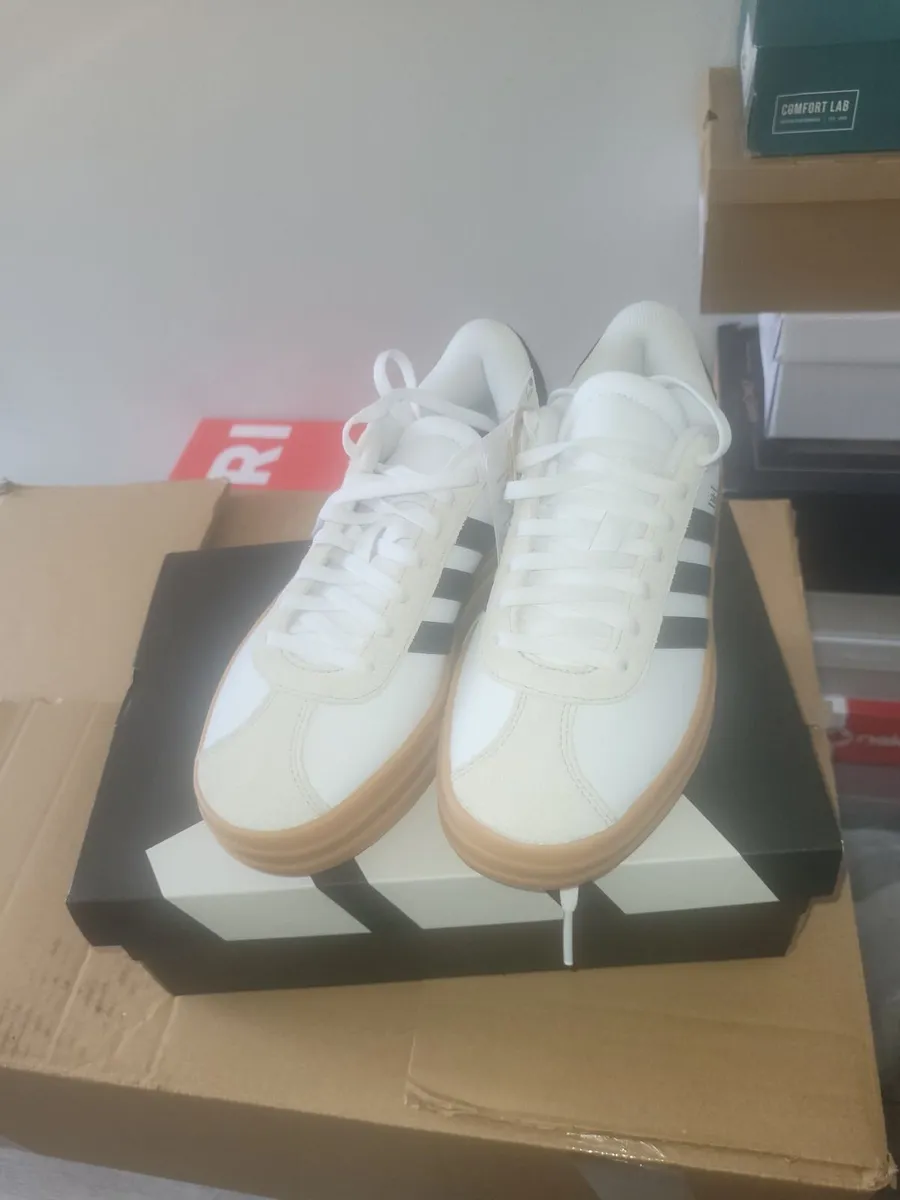 Addidas runners - Image 1