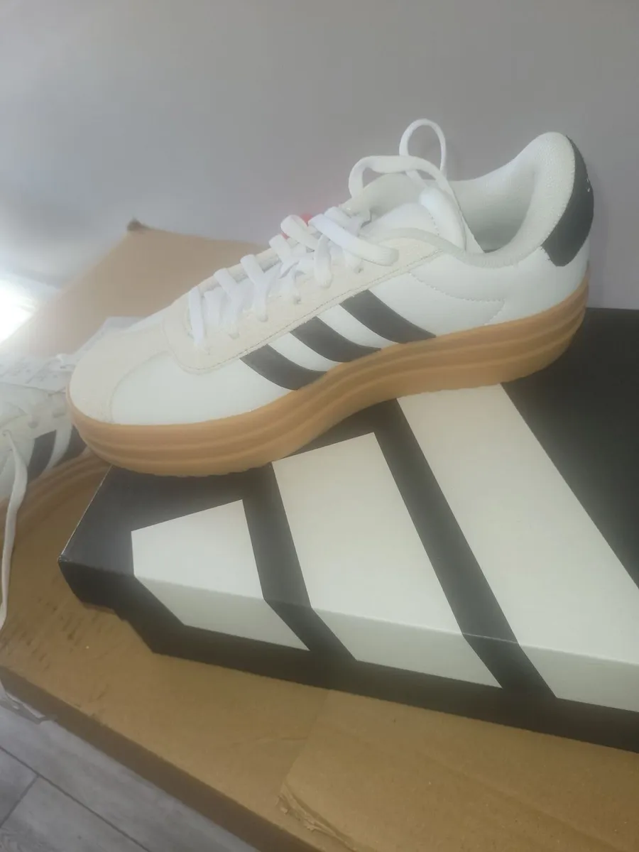 Addidas runners - Image 2