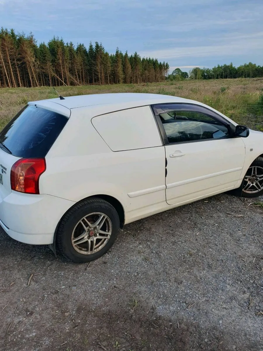 07 Toyota corolla van 1.4 d4d - Image 4