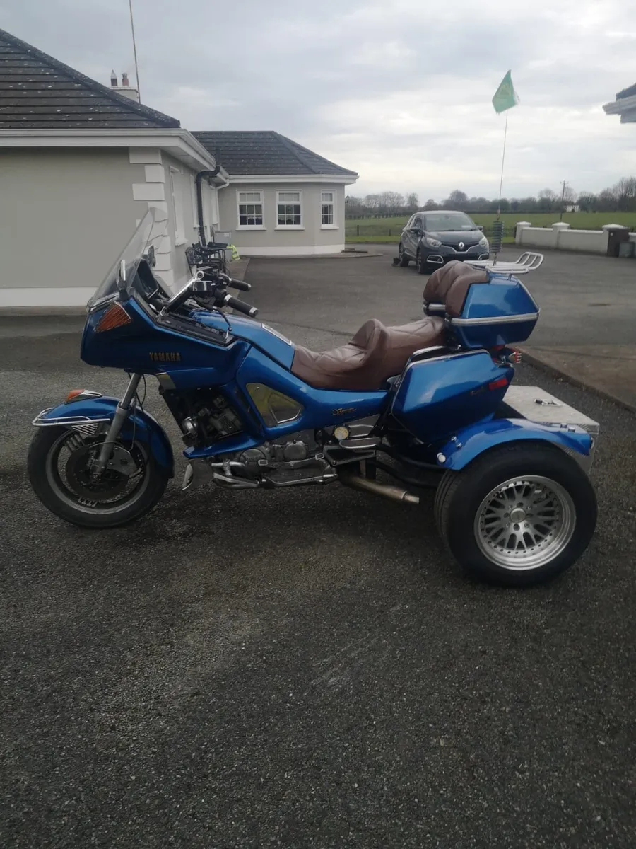 Yamaha Venture Royale 1100 - Image 1