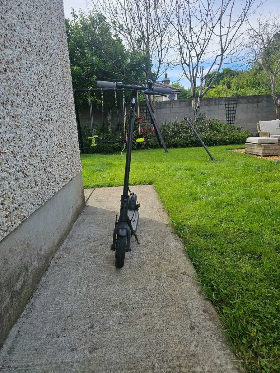 Electric scooter - Image 3