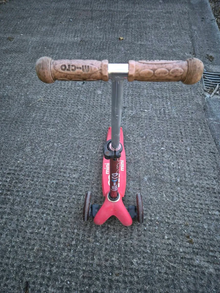 Scooter - Image 1