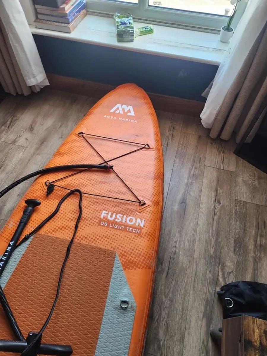 Aqua Marina Fusion 10'10" Inflatable SUP - Full Set, Barely Used - Image 3
