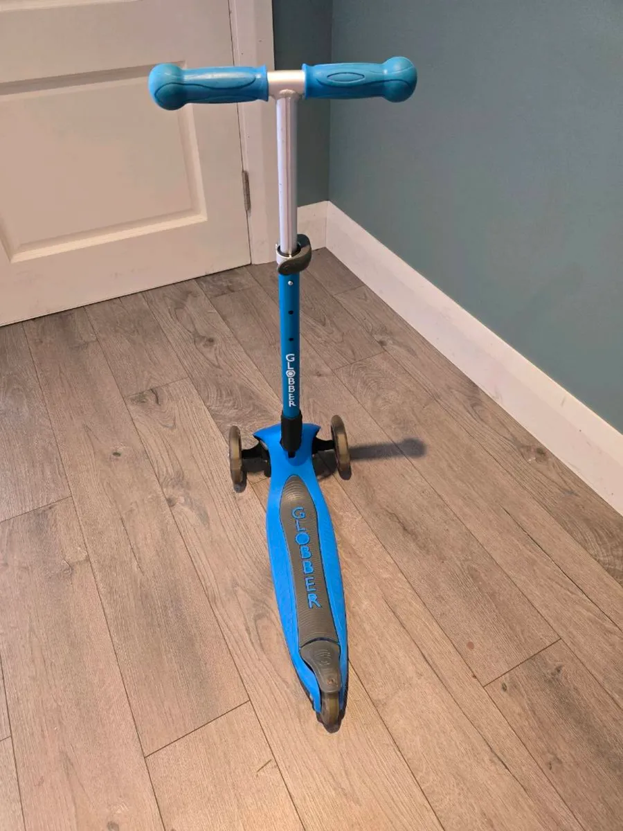 Blue Scooter - Image 2
