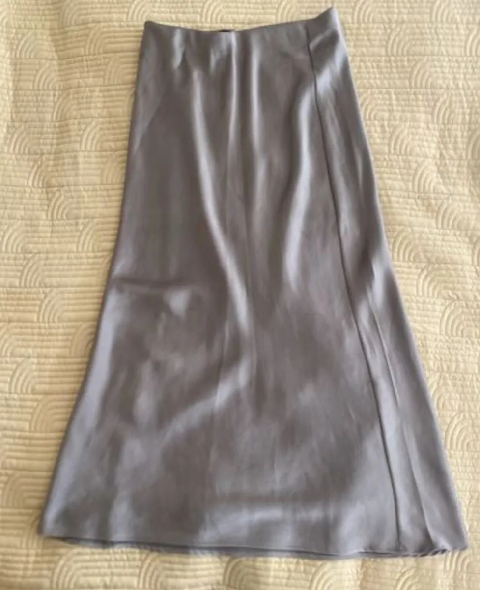 Zara satin skirt size S - Image 1