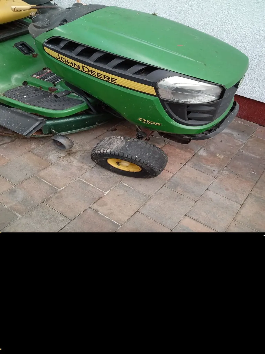 Ride on lawnmower - Image 1