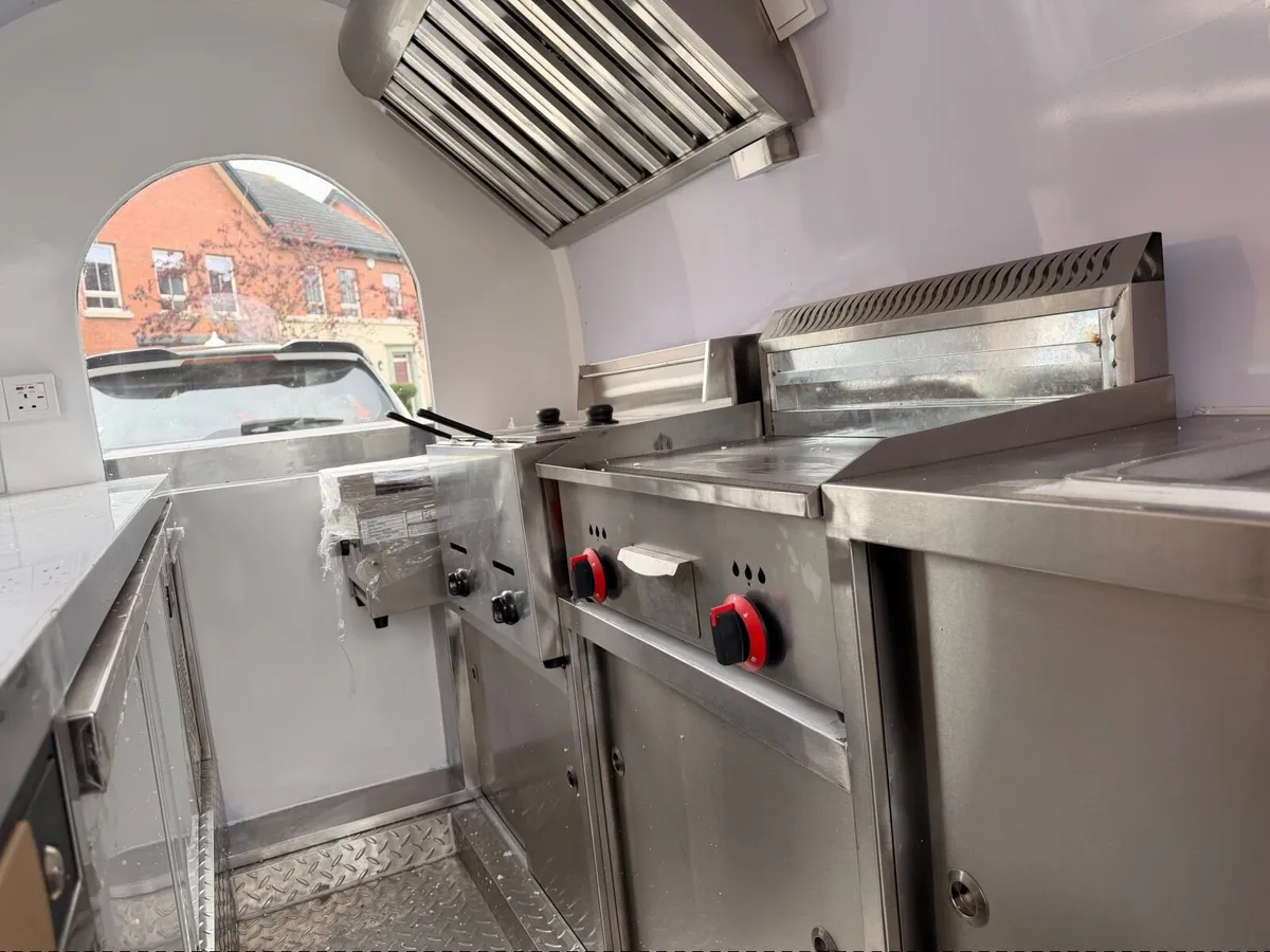 Catering trailer, food trailer, mobile catering - Image 3