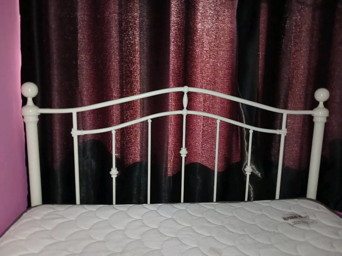 King size bedframe + optional mattress - Image 2