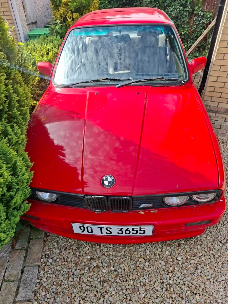 BMW E30 318 Coupe - Image 2