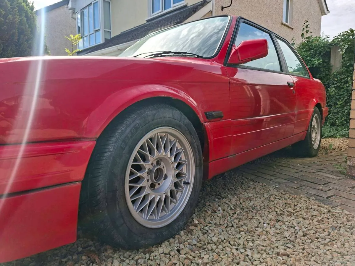 BMW E30 318 Coupe - Image 3
