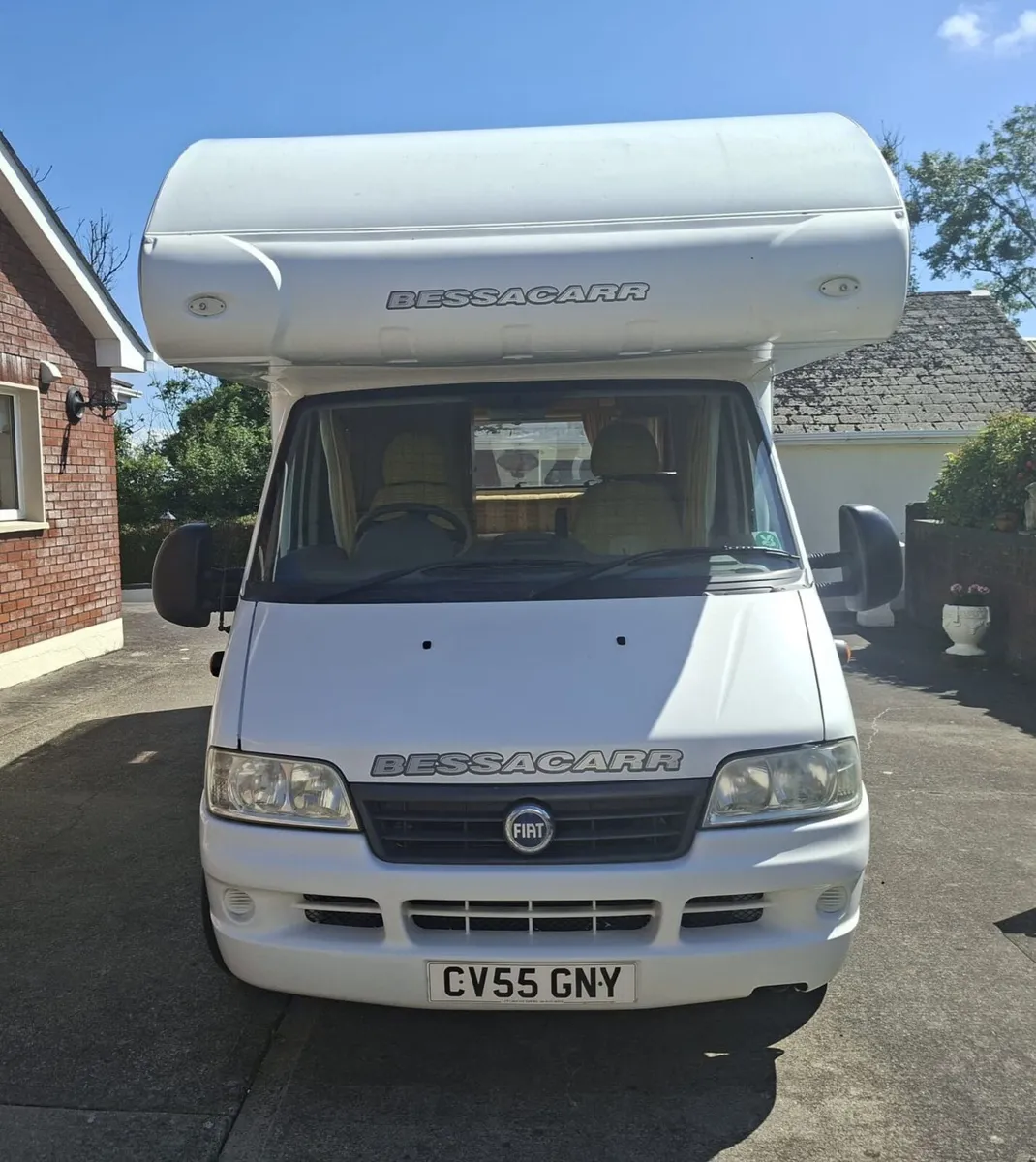 2006 Motorhome - Image 2