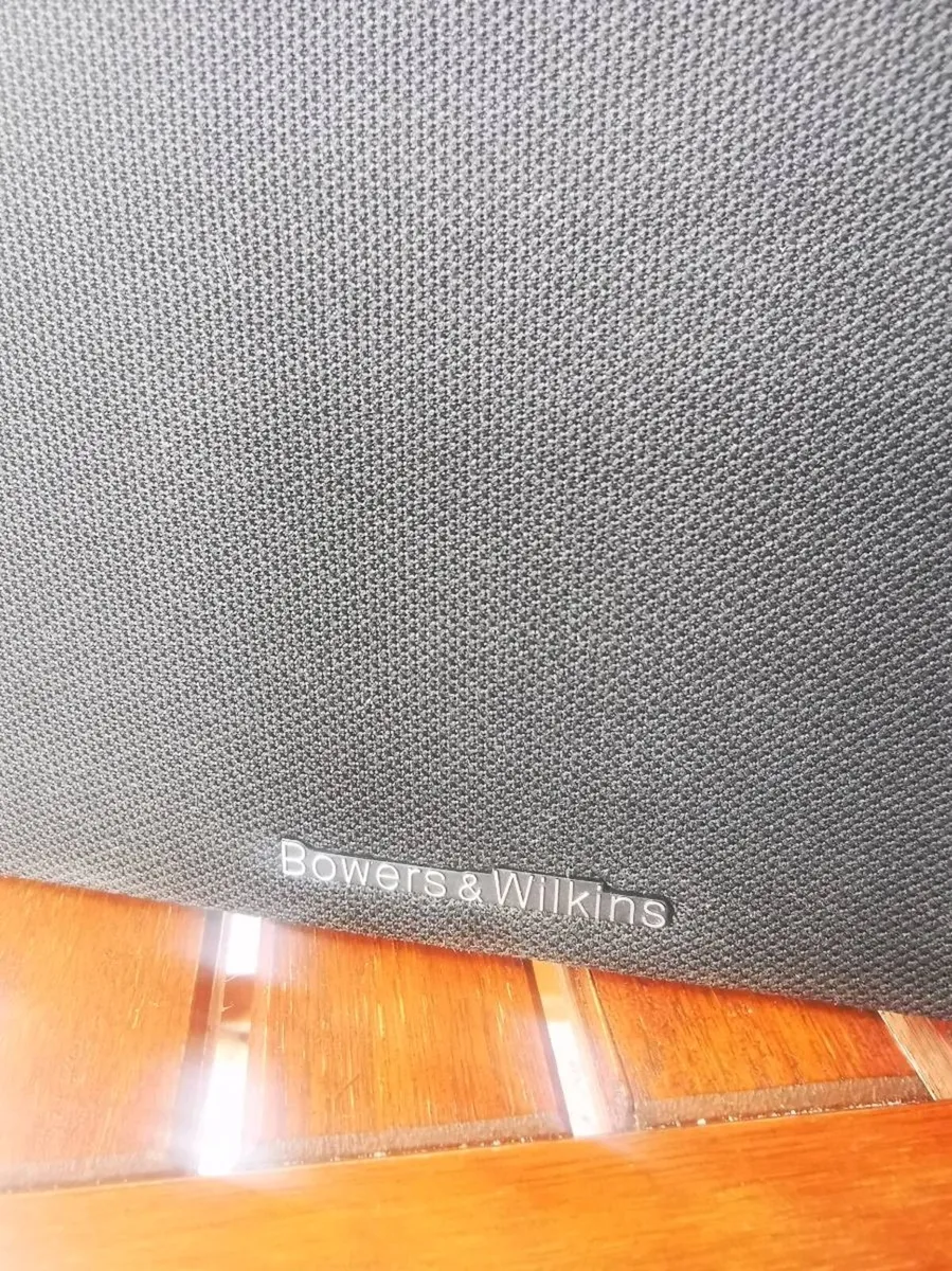 Bowers and Wilkins 685 S2 speakers - Image 2