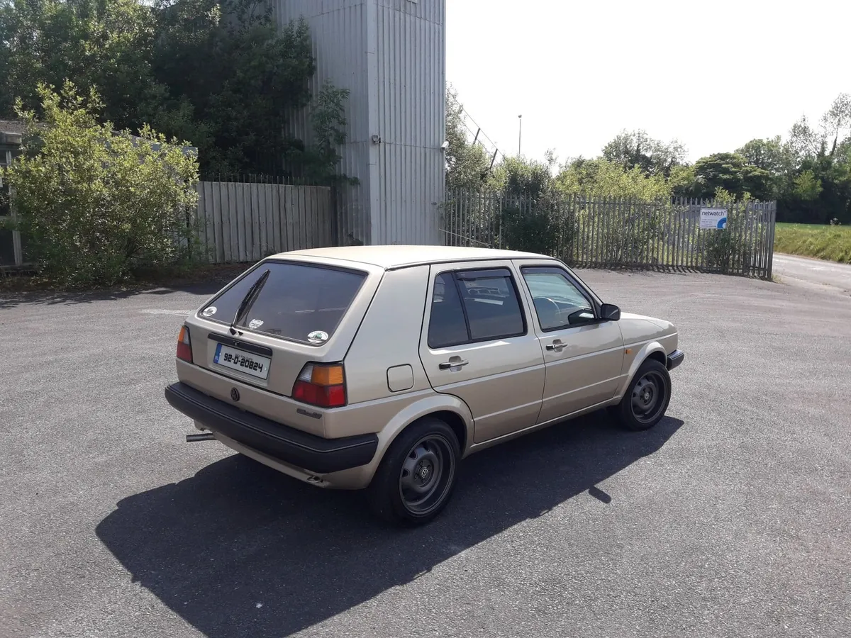 Volkswagen Golf 1992 - Image 4