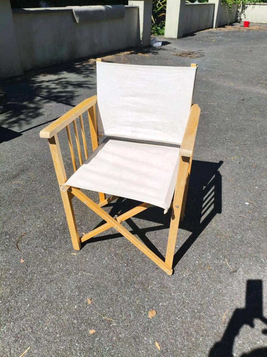 Director chair great condition 15 Euro - Image 2