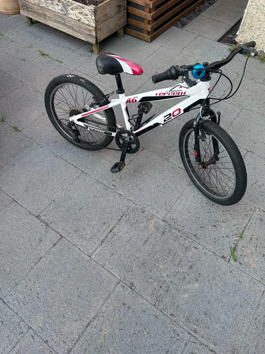 Kids bike - Image 3