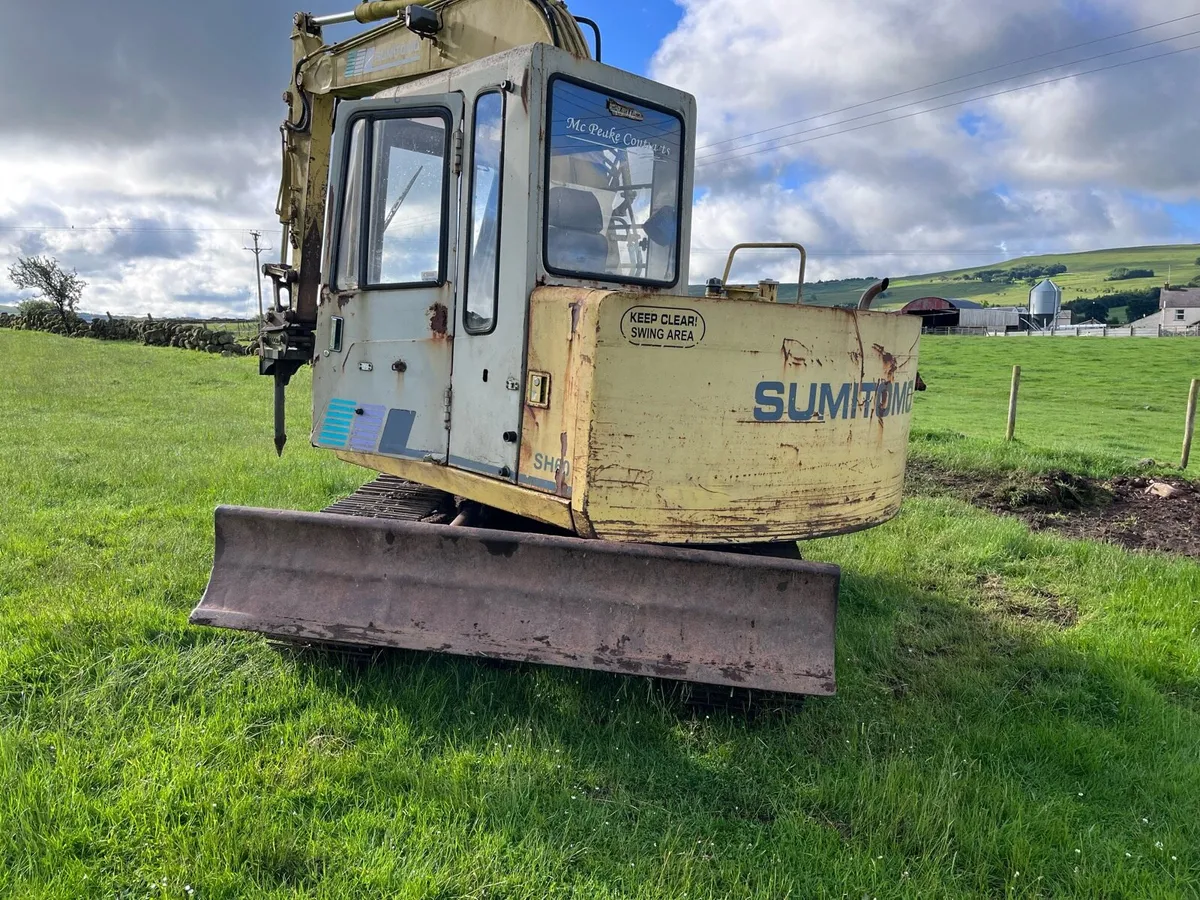 Sumitomo SH60 7 ton with blade - Image 4