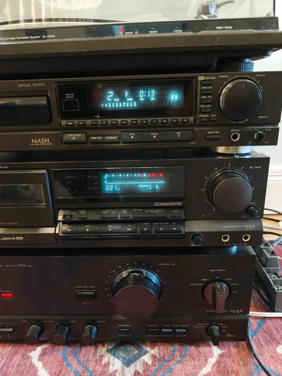 Technics stereo Amplifier - Image 2