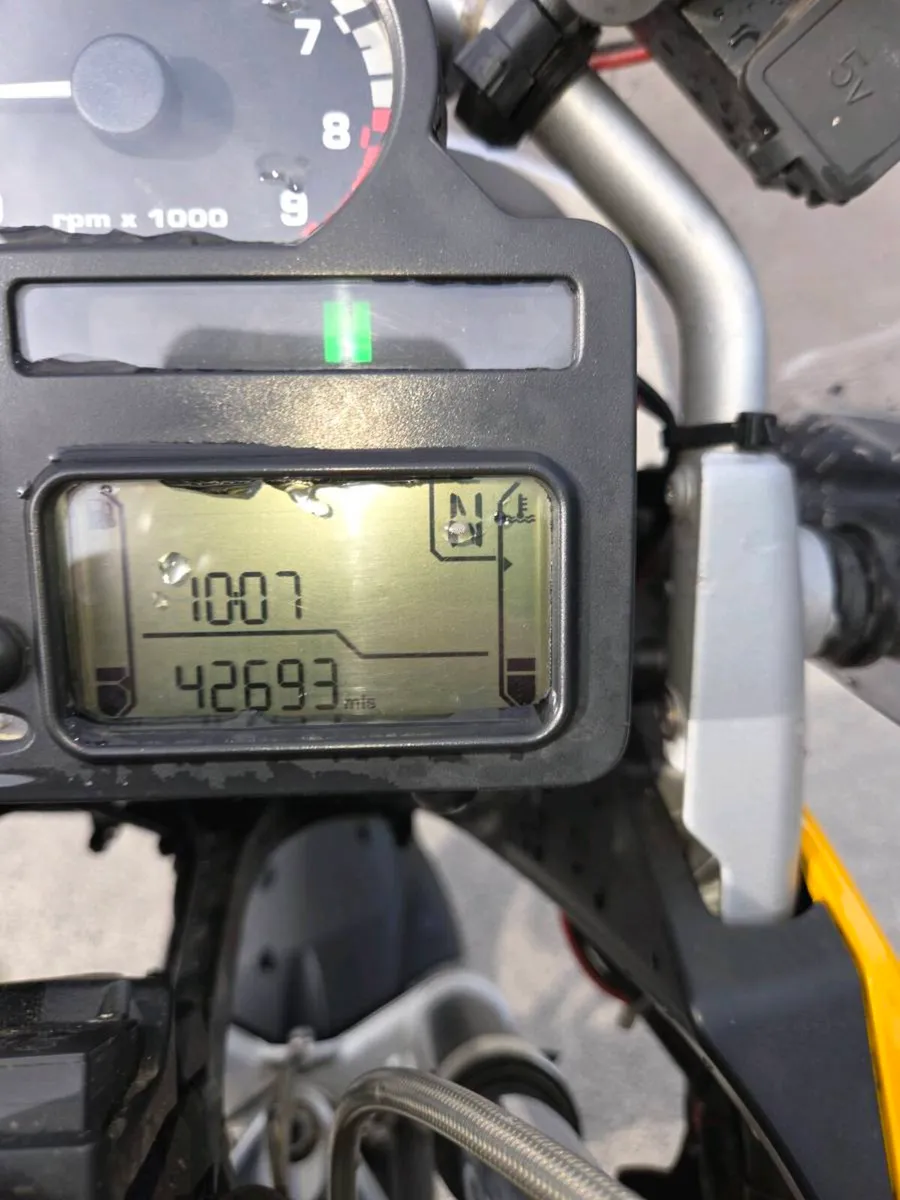 Motorbike - Image 4